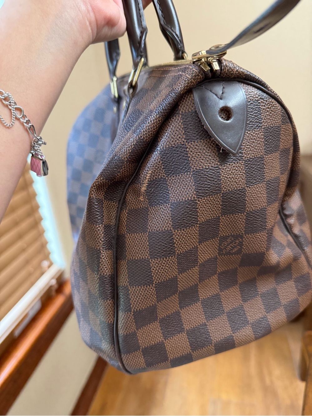 Brown Handbag 🤎 - Picture 13 of 16
